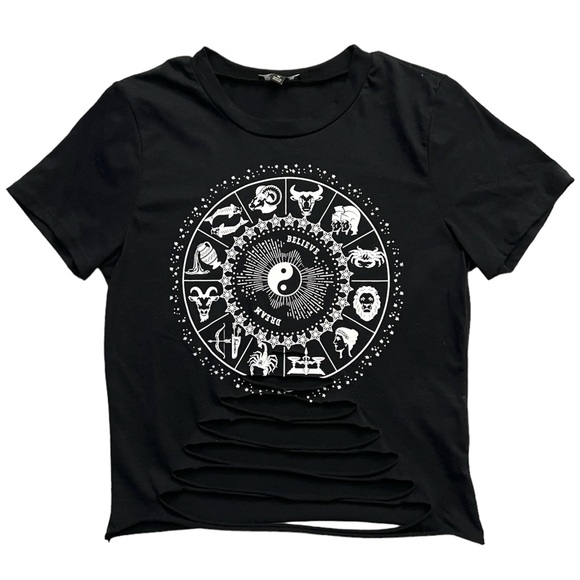 Fashion Nova Tops - Fashion Nova Astrology Distressed Baby Tee- Medium